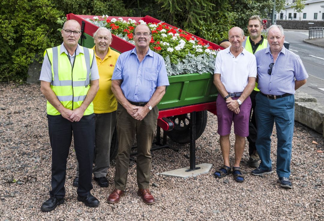 Abernethy is Blooming Marvellous!